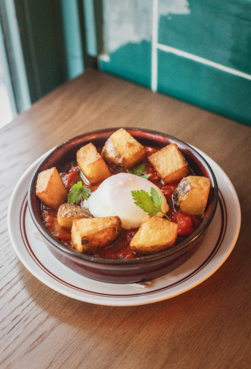 pisto-con-huevo-escalfado